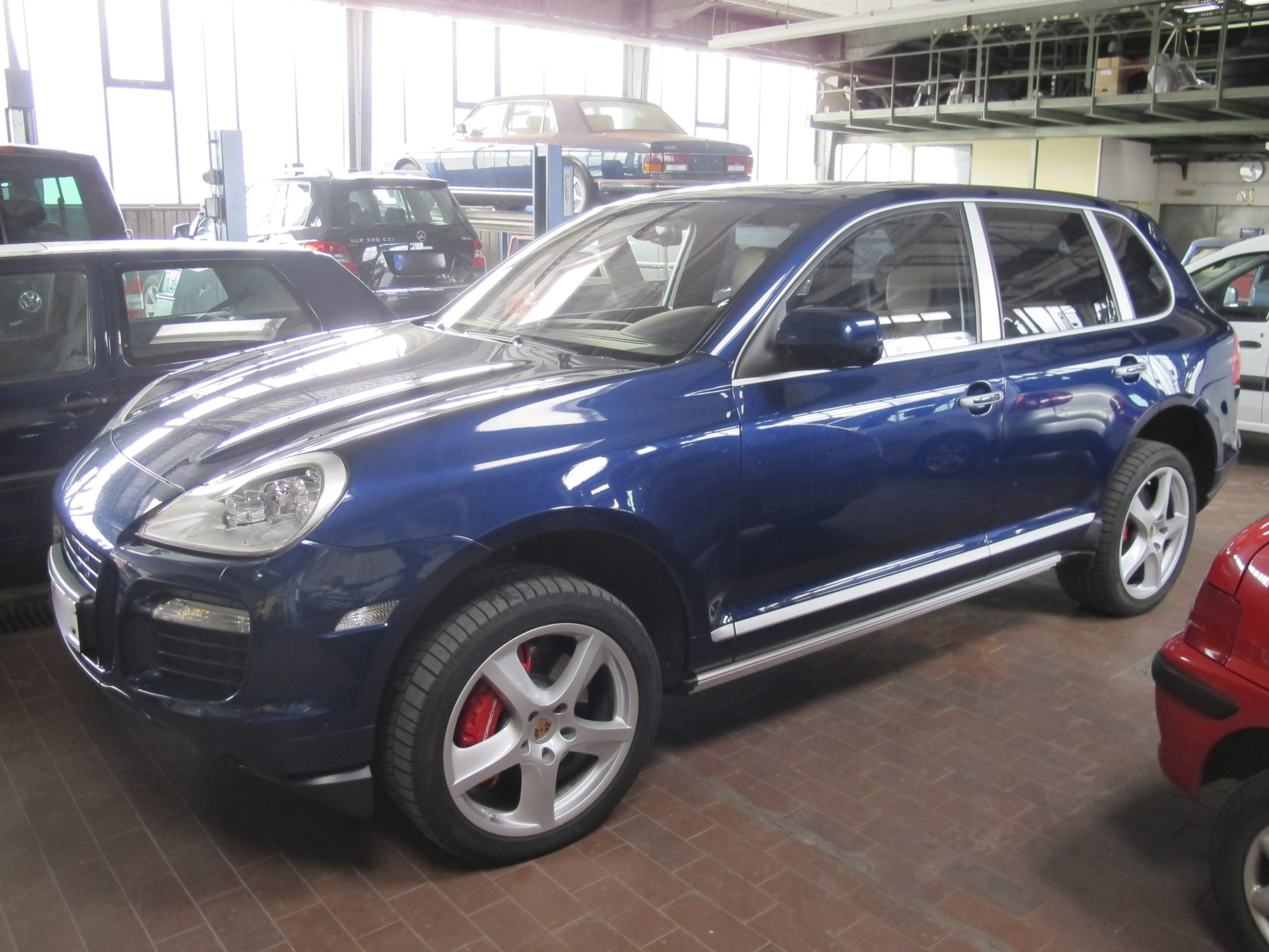 image.title Porsche Cayenne freie Werkstatt Berlin  Die Pinguine Porsche Cayenne Service Preis Berlin